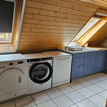 Apartmán Dorfstrasse 16 *