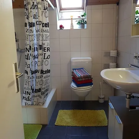 Apartamento Dorfstrasse 16 Leuzigen
